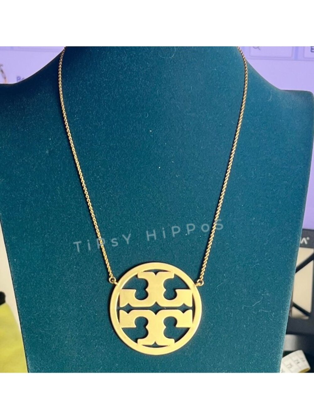 NEW!!!  AUTHENTIC TORY BURCH LARGE MILLER LOGO NECKLACE